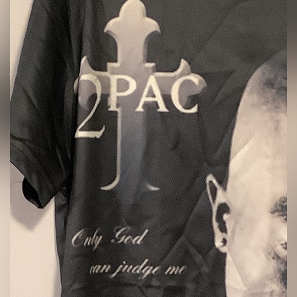 BAY Club Tupac “Only God Can Judge Me” Allover Print T-Shirt NWOT - Picture 3 of 4